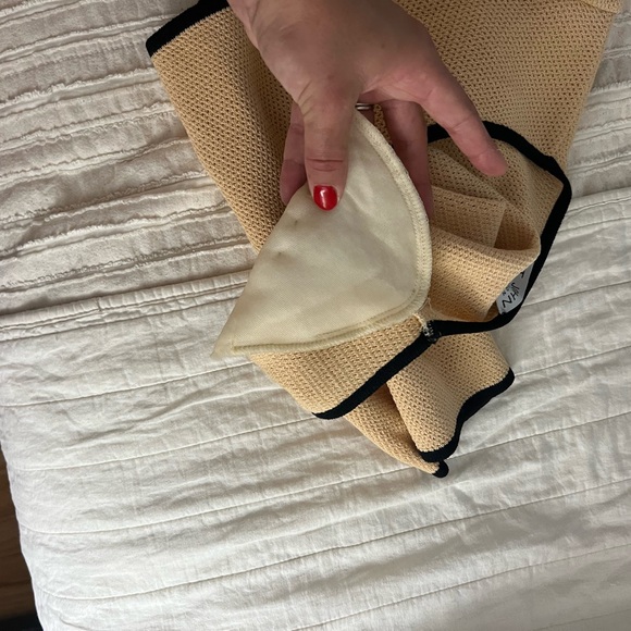 Saint John vintage knit top - Picture 5 of 5